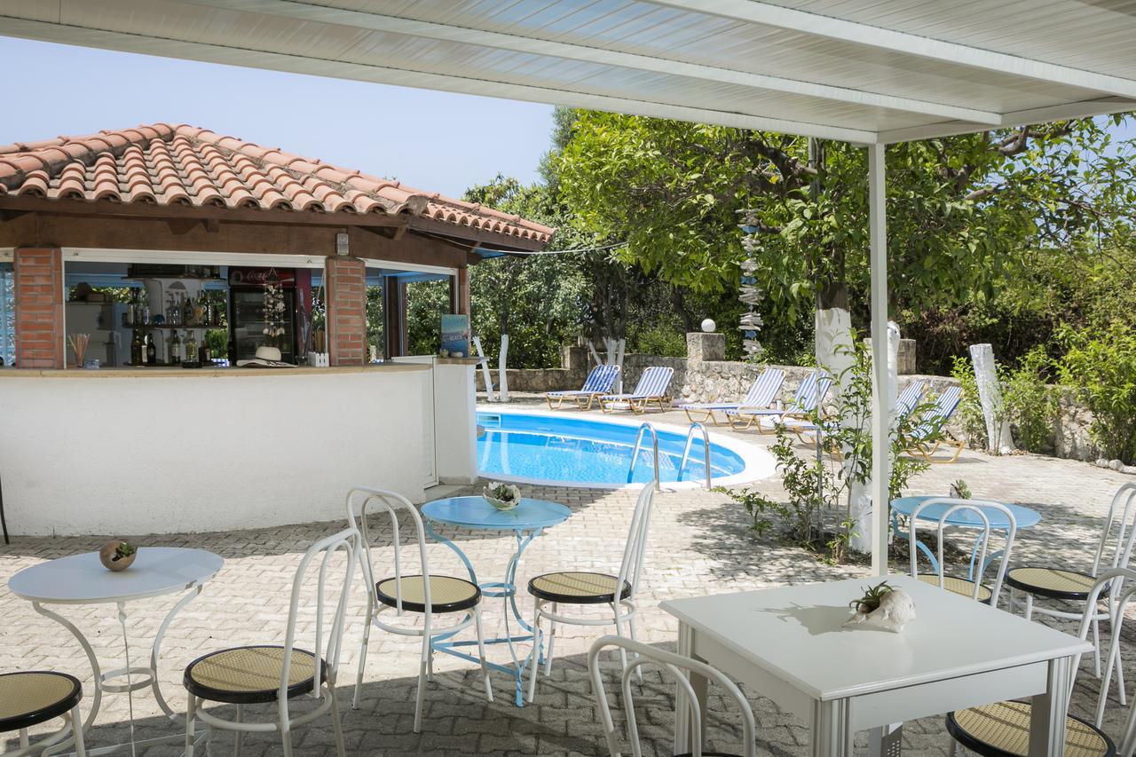 Vivian Apartments Vlachata Екстериор снимка